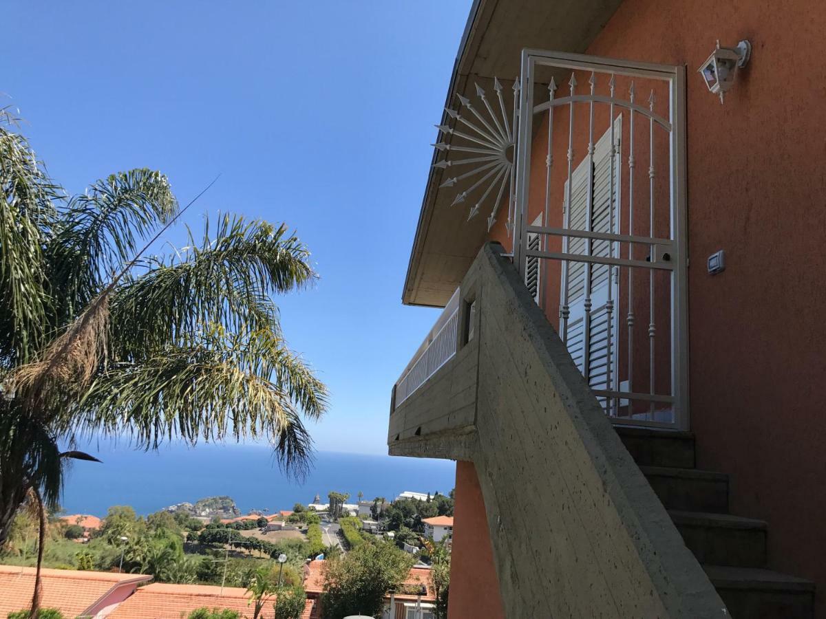 Casa Mira Apartment Aci Trezza Exterior photo