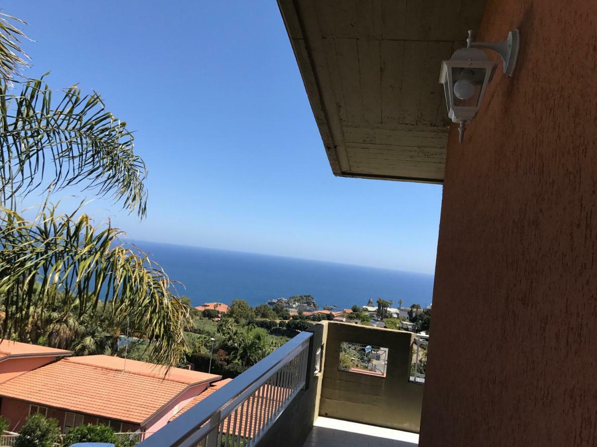 Casa Mira Apartment Aci Trezza Exterior photo