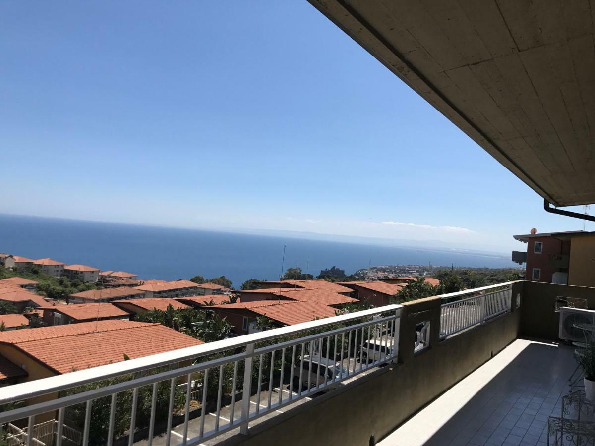 Casa Mira Apartment Aci Trezza Exterior photo